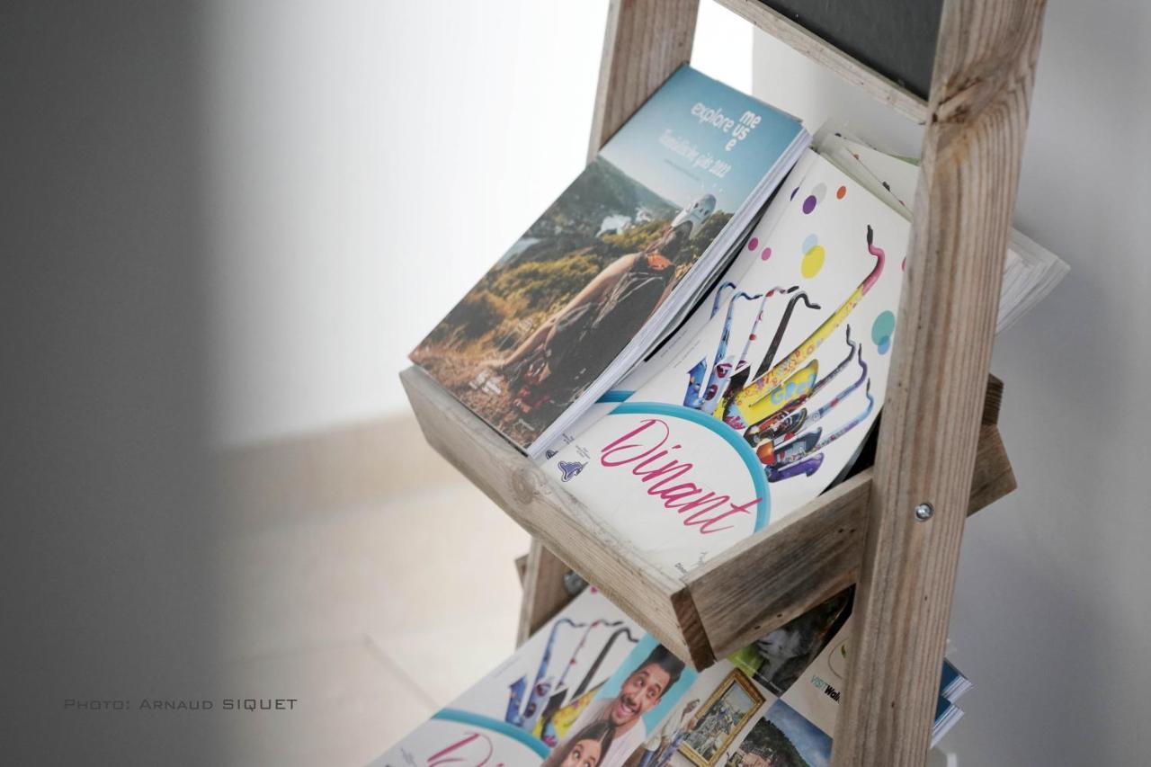 Gite Familial Ferme Des Aujes Falaen Onhaye ภายนอก รูปภาพ