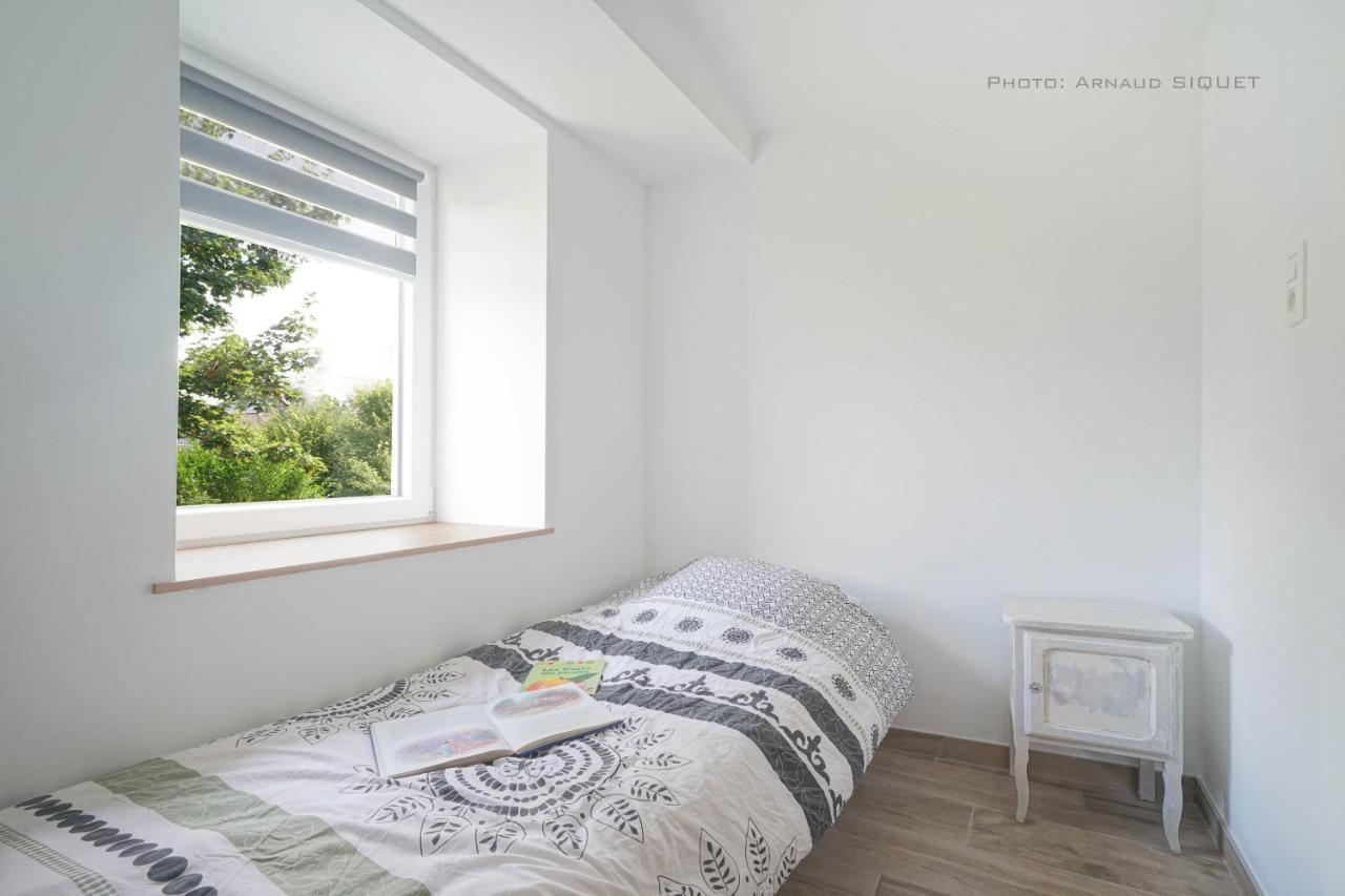 Gite Familial Ferme Des Aujes Falaen Onhaye ภายนอก รูปภาพ